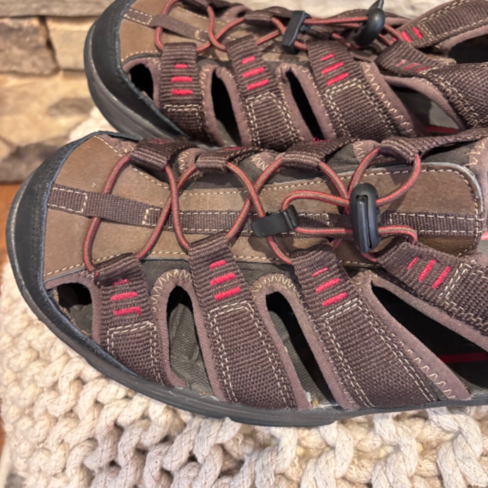 Dockers Men's Brown Leather Mesh Outdoor Pull Tie Comfort Sandals SZ 11M